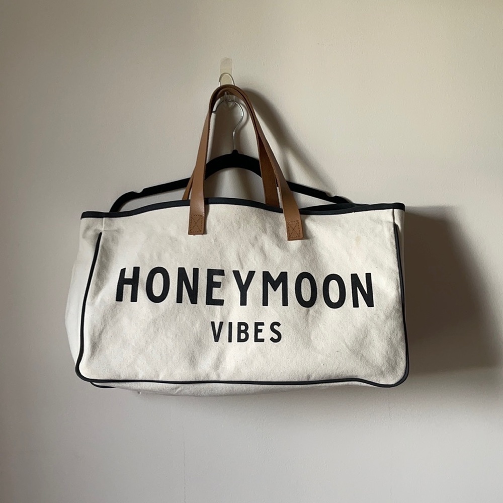 Honeymoon bag